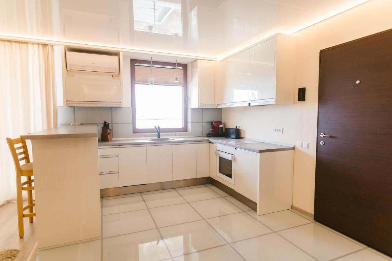 Sky View - Luxury Apartment With A Dream View Brasov Ngoại thất bức ảnh