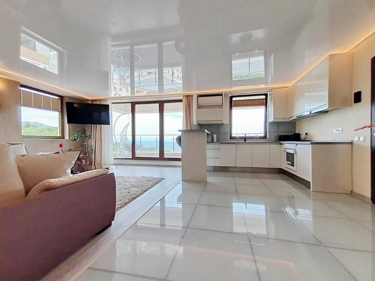 Sky View - Luxury Apartment With A Dream View Brasov Ngoại thất bức ảnh